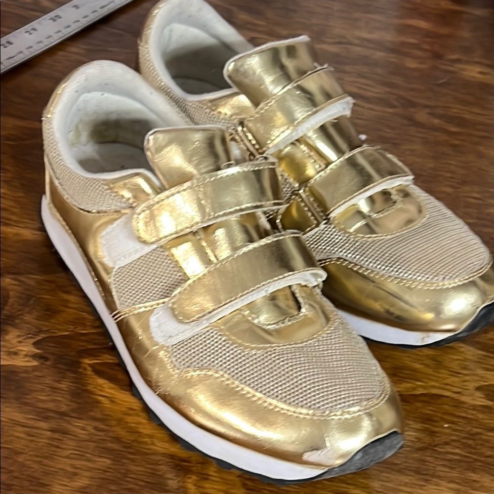 Qupid Gold Sneakers with Velcro Straps